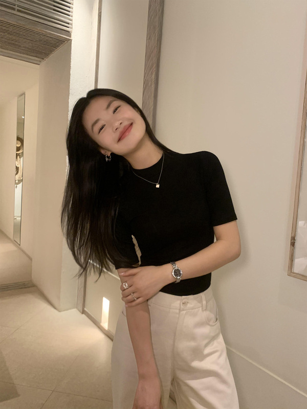 pusumede 半高领黑色短袖T恤女春秋半袖打底衫修身显瘦针织上衣|undefined