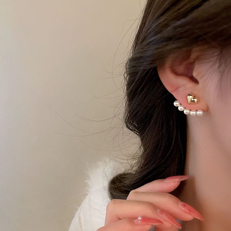 Ear Studs Classification 1 Pair Quantity Holiday, Street Occasion 1 Pair Retro Heart Shape Imitation Pearl Plating Ear Studs