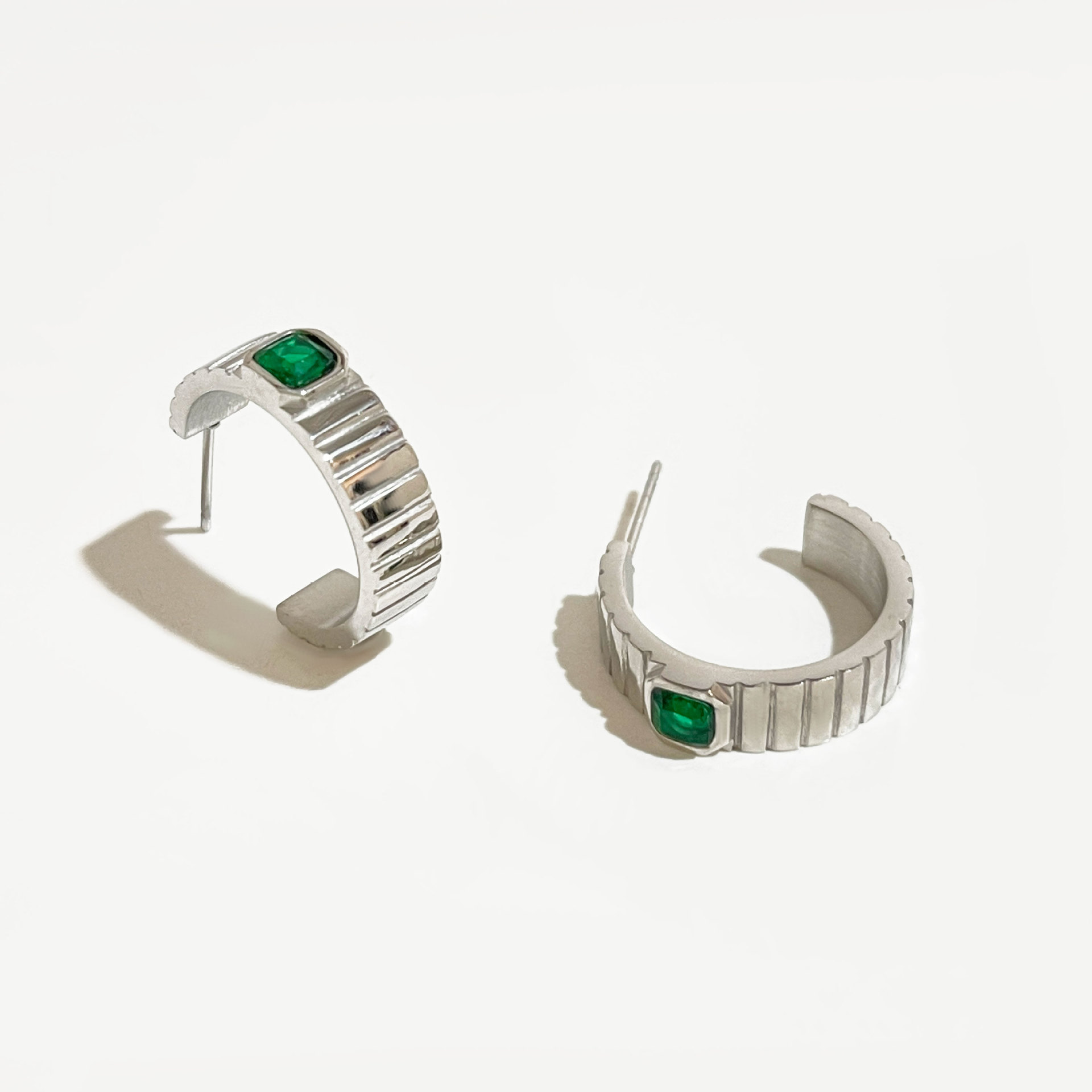 Lady C Shape Stainless Steel Plating Inlay Zircon Ear Studs 1 Pair