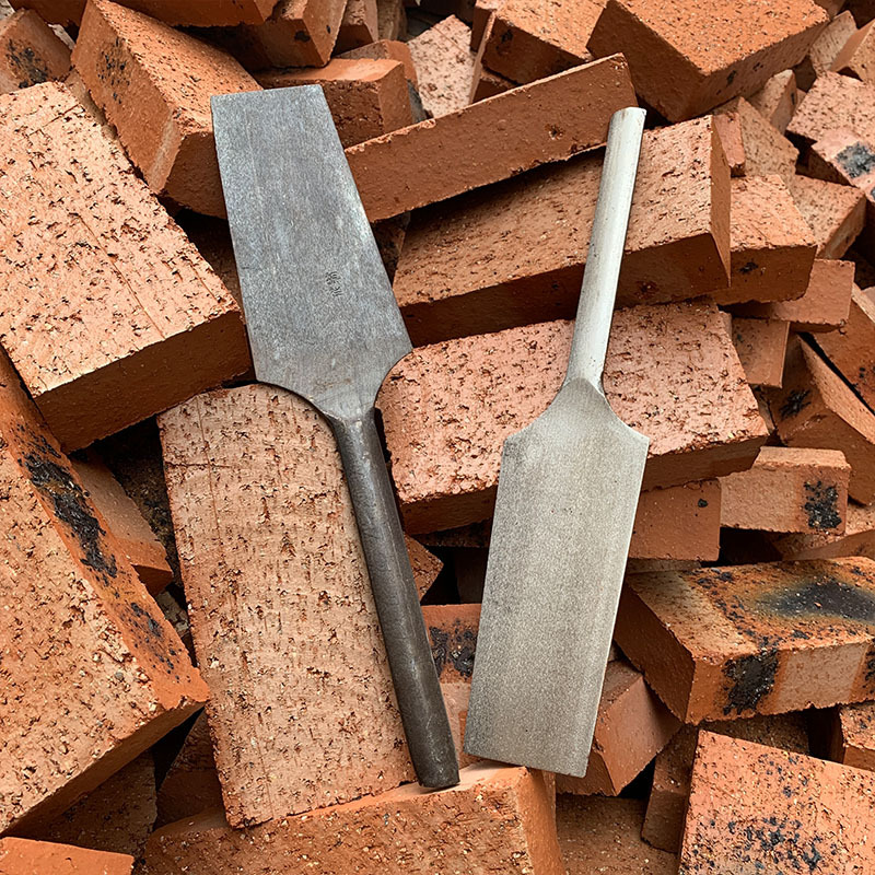 建筑砌刀瓦刀双面砖刀泥瓦匠加厚瓦工砌墙工具黑白色双面泥刀砖刀