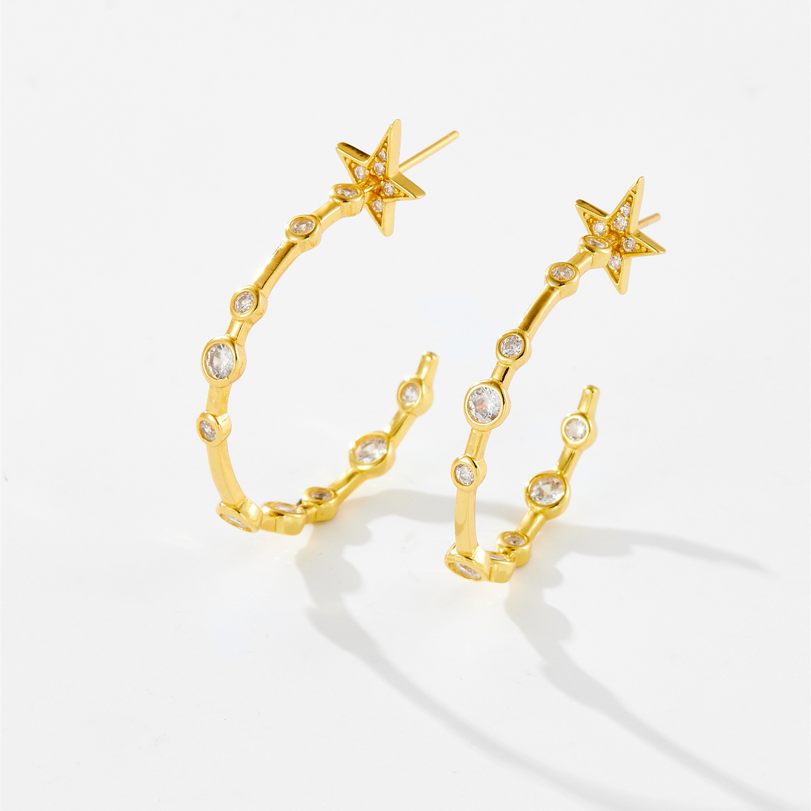 Holiday, Daily Occasion 925 Sterling Silver Material 1 Pair 18K Gold Plated 925 Sterling Silver Zircon C Shape Star Ear Studs