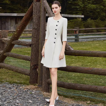 职场通勤米色圆领连衣裙女士气质中长款大摆a字裙单排纽扣西装裙
