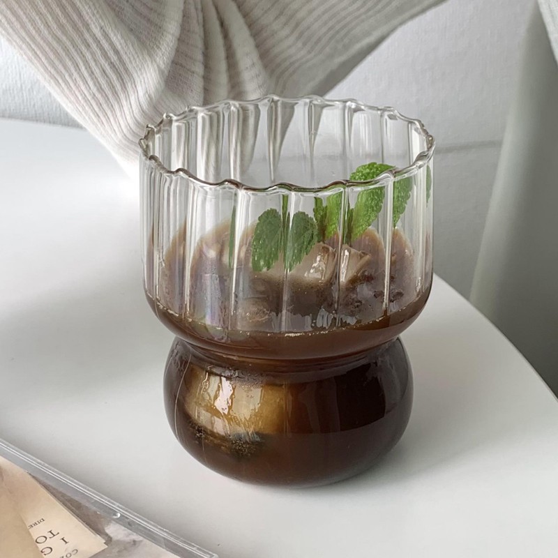 Vertical pattern glass cup, bud cup milk latte cold brew coffee cup, oat breakfast cup, Instagram style transparent cold drink cup