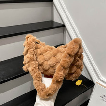 �羳�ﶬ���������߼���ͨ��б�����Ů2025�¿�ë�qëë��б���