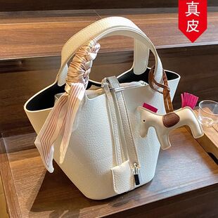 �����Ƥ������С�������ˮͰ��Ů2025�ﶬ�W�t�¿�˻@�Ӱ�