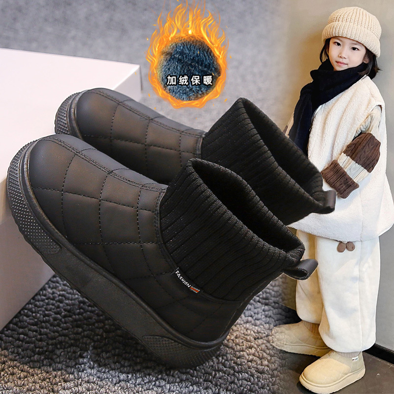 Botas de nieve de niñas 2025 invierno nuevo estilo de moda para niños botas cortas de terciopelo calcetines de algodón caliente botas de niños image 5