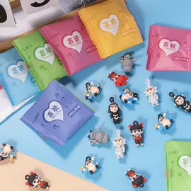 盲盒玩具/盲袋玩具/洞洞乐;其它模型玩具;钥匙扣及钥匙扣配件