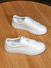 �^��ţƤС��ЬŮ2025�¿�ĺ�װٴ�ŮЬŮ�����e��Ь