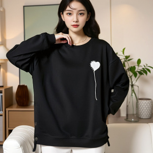 60.00 kg-175.00 kg plus size women's clothing wholesale 2024 autumn new love loose slim crew neck pullover women
