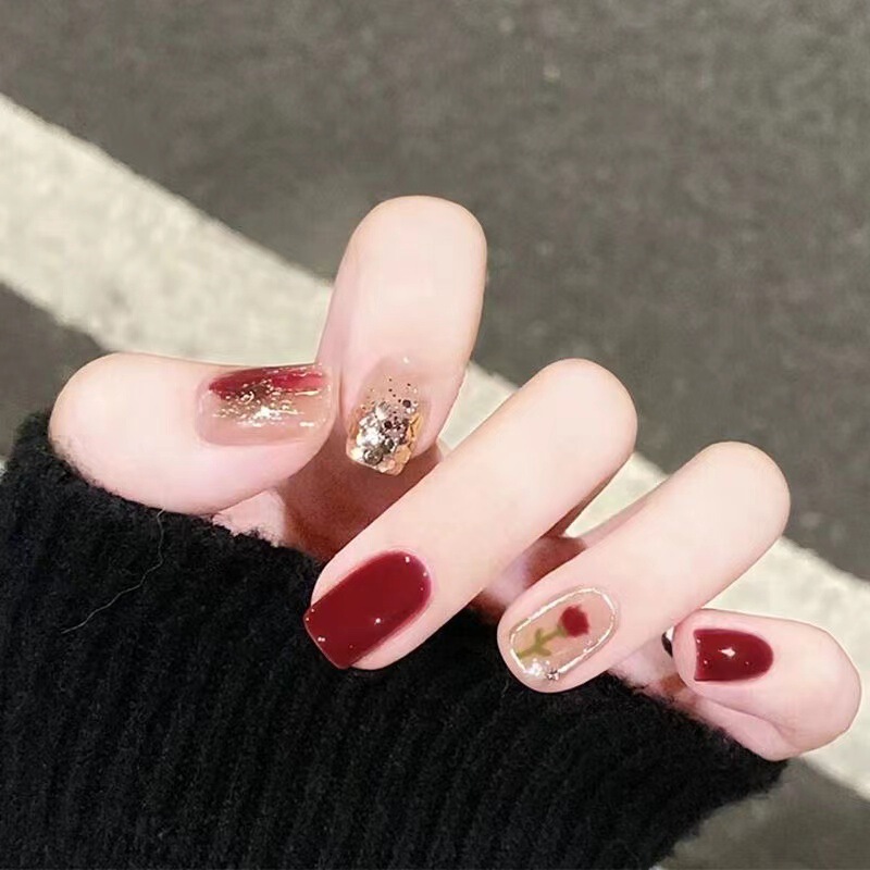 Hand-Worn Nails, High-End Magic Mirror Powder, Hand-Painted Rose Sequin, Sparkling New Year, Christmas, Burgundy Manicure Nails