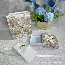 迪家原版包装盒镶钻CD字母猪鼻子胸针女简约复古高级感首饰盒批发