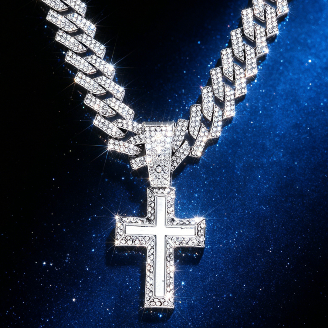 Fábrica de fuente simple collar de cruz de viento transfronterizo de diamantes europeos y estadounidenses colgante de cruz accesorios de ropa callejera