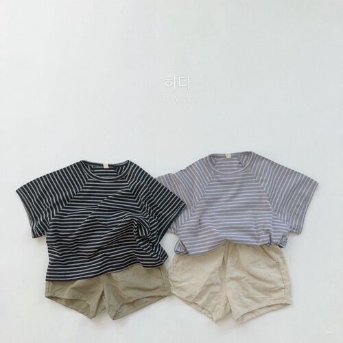 Korean children's clothing summer Japanese style children's striped T-shirt short-sleeved raglan round neck vest for boys and girls, fashionable and light