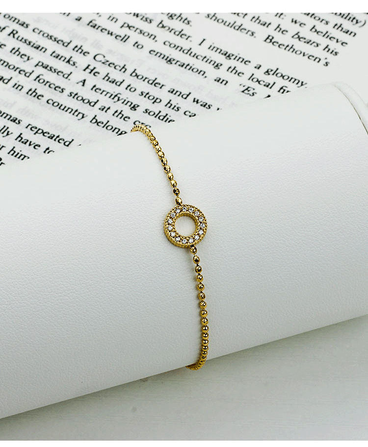 Casual Occasion Simple Style Geometric Heart Shape Titanium Steel Zircon Bracelets In Bulk