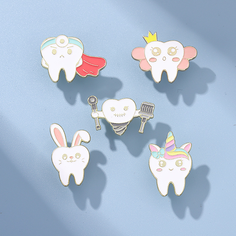 Animal Pattern Unisex Gender Simple Style Pin Animal Alloy Plating Unisex Brooches
