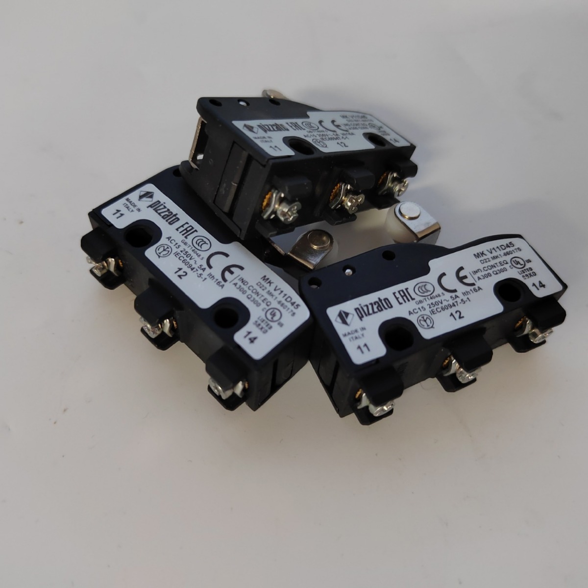 意大利PIZZATO行程开关(限位开关)