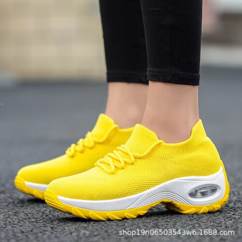 Air-cushion women's shoes with thick soles and rocking shoes for women's sports and casual lightweight flying knitted height-increasing shoes with breathable height-increasing shoes