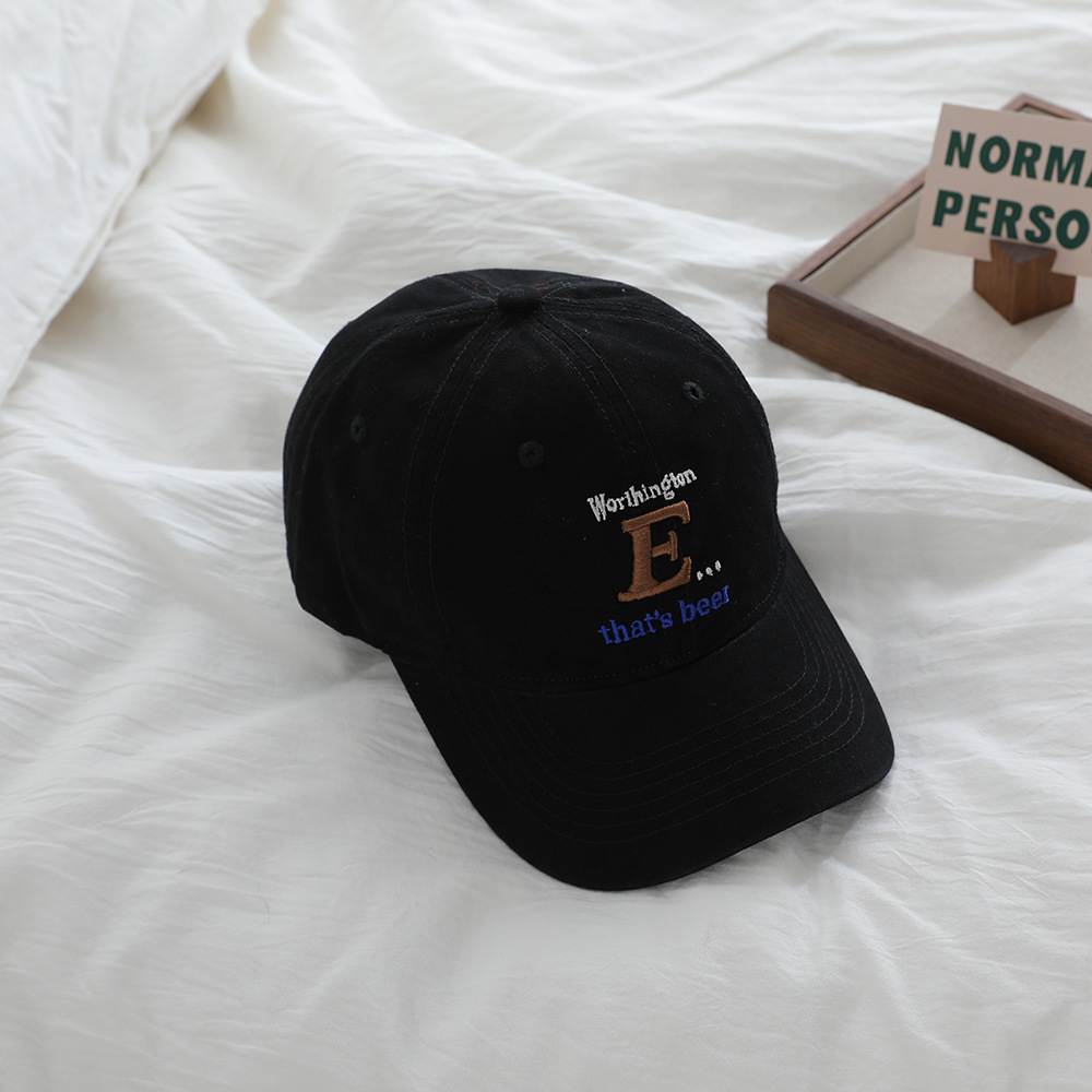 Sombreras infantiles coreanas bordadas letras extranjeras para niños y niñas sombreros de béisbol de sombra casuales generales