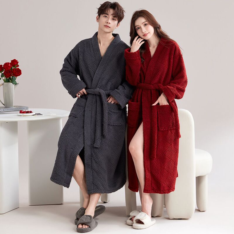 Nightgown for Women in Autumn and Winter Couple Red Bride Wedding Pajamas Couple Flannel Bathrobe Women's Long Bathrobe Dressing Gown