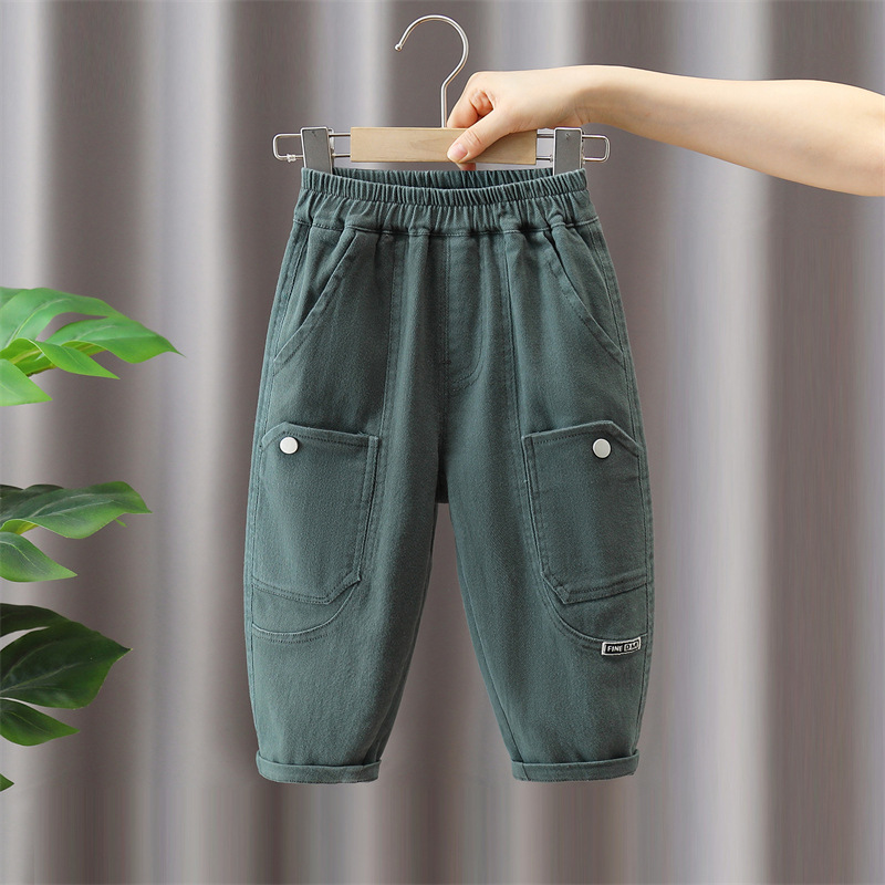 Verde oscuro