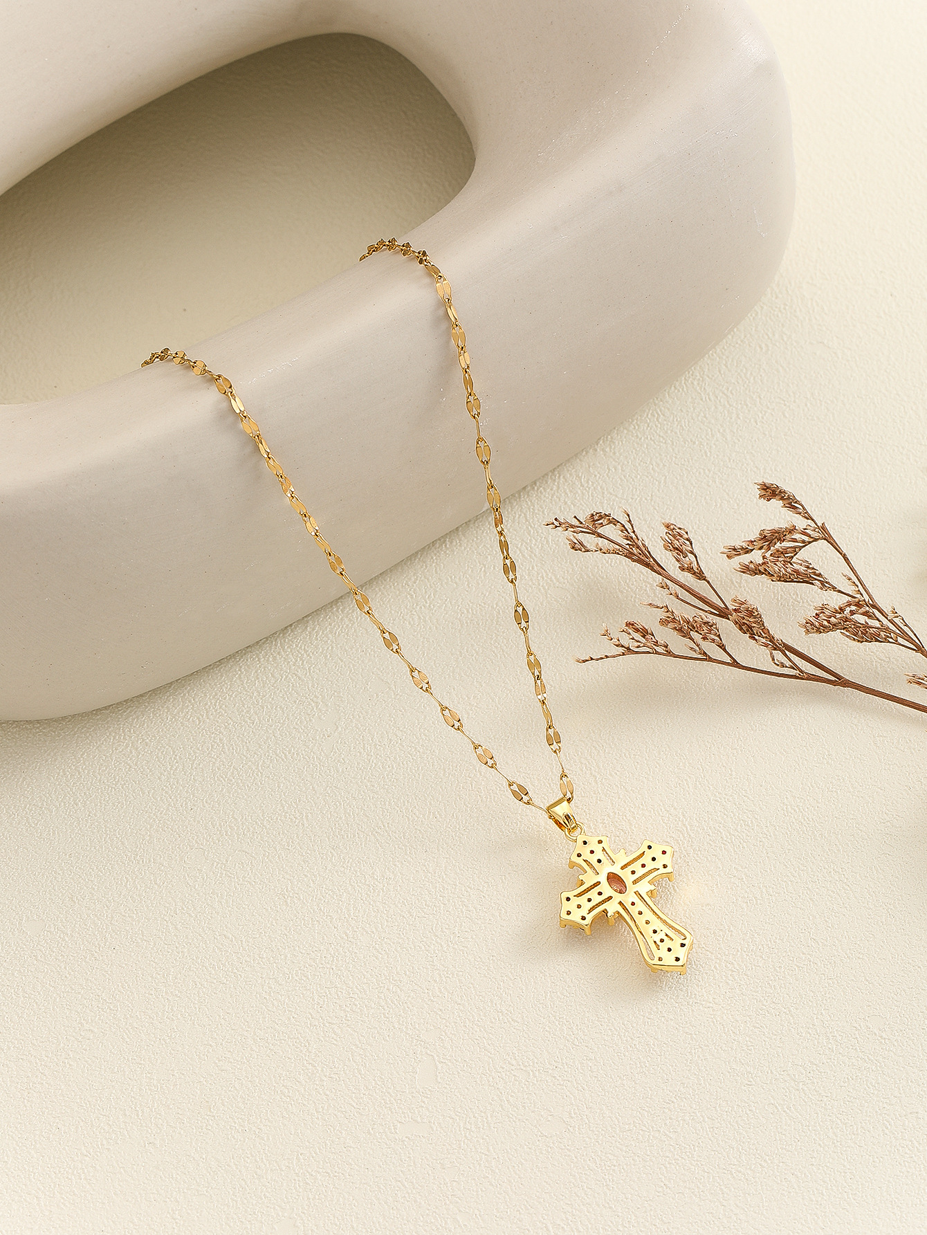 9g Weight Copper Pendant Material Rhinestones Inlay Material Pendant Necklace Classification Copper Chain Material 1 Piece Quantity Holiday, Daily Occasion Copper Material Cross Pattern Women's Gender Inlay Design Simple Style, Classic Style Style Copper Inlay Cross Rhinestones Pendant Necklace 9