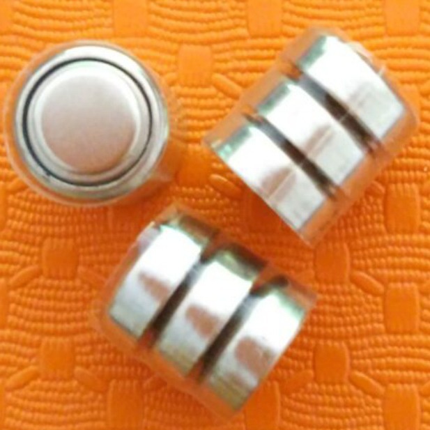 3个一组串联4.5V电压电池组LR44电池组 发光发声玩具电池AG13电池