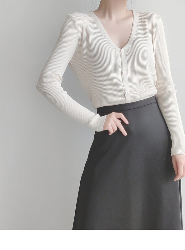 Cream Yellow Ice Silk Cardigan Knitted Jacket Women's V-Neck 2023 Spring Thin Large Size Top Sunscreen Sweater Long Sleeve Cream Yellow Ice Silk Cardigan Knitted Jacket Women's V-Neck 2023 Spring Thin Large Size Top Sunscreen Sweater Long Sleeve