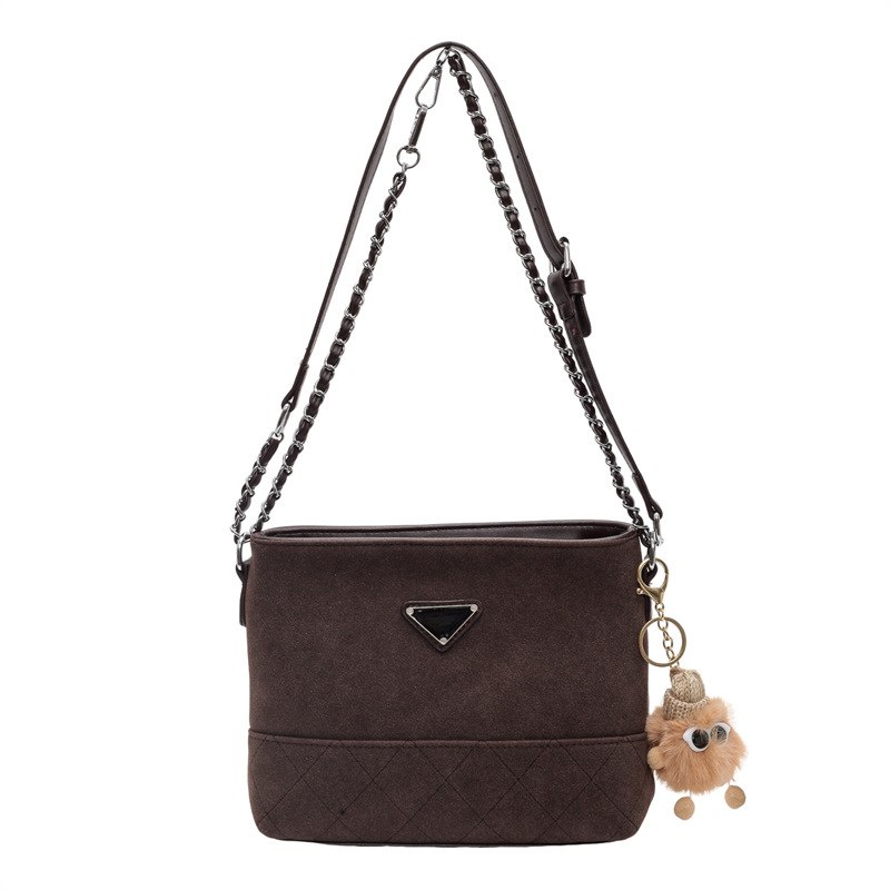 Bolso retro esmerilado simple bolso de mujer otoño / invierno 2024 nueva cadena bolso pequeño de moda estilo extranjero bolso de transporte