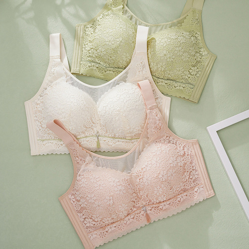 822#Big Breasts Look Small CD Tong Cup~ Spring and Summer New Style No Steel Ring Bandeau Style Sexy Large Size Bra Red