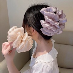 高級感絹糸雲泡クリップサイズ2025年新ヘアクリップ後頭部盤髪サメクリップ女