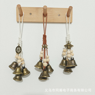 �羳Witches BellsŮ���T����KͥԺ�b����Kľ���}�Q���h�b��
