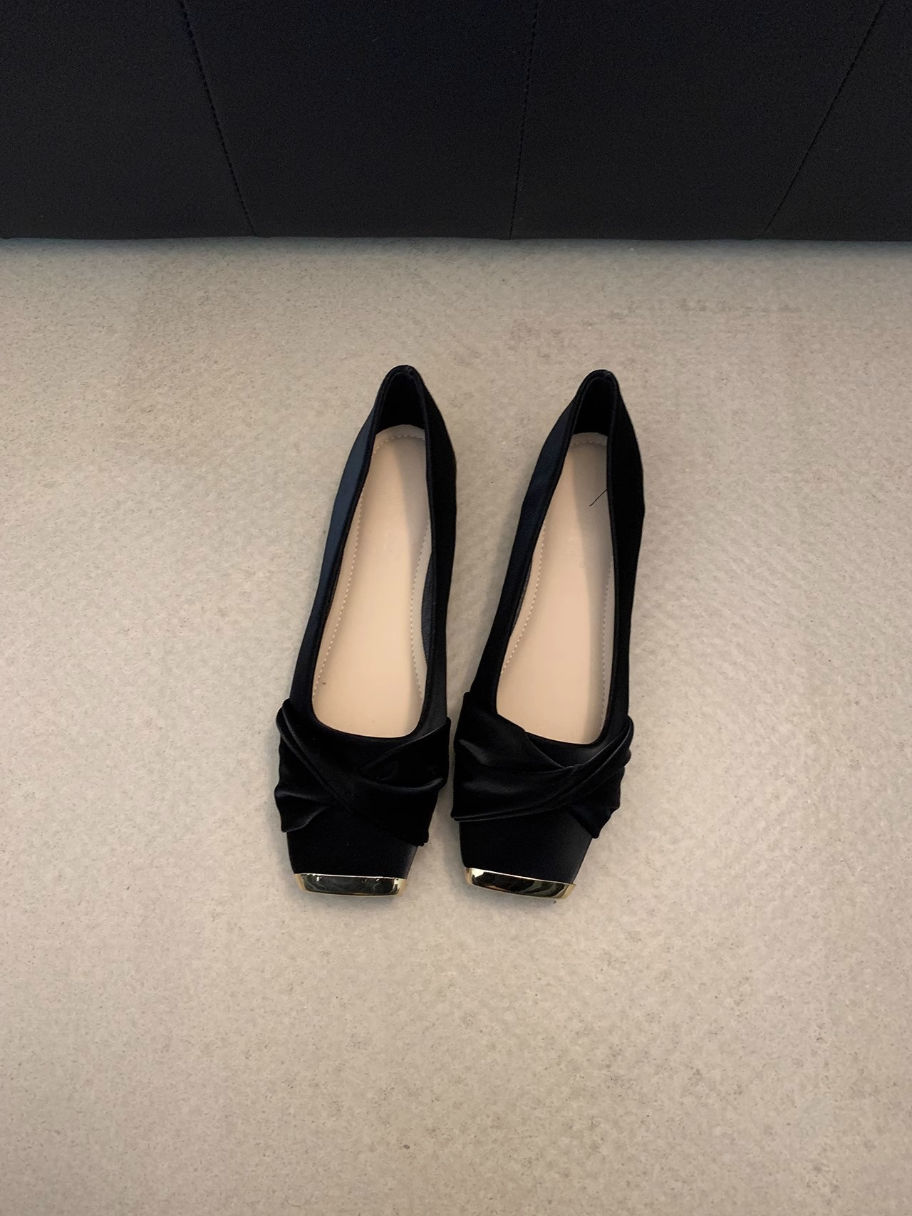 Flat Elegant Gentle High-End Commuter Shoes For Women 2025 New Spring French Square Toe Mary Jane Loafers_vogvips.com