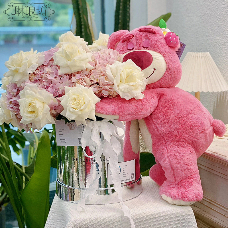 Caja creativa portátil de cubo de arreglo floral cilíndrico de gama alta Conjunto cilíndrico tres abrazo cubo flor material de embalaje