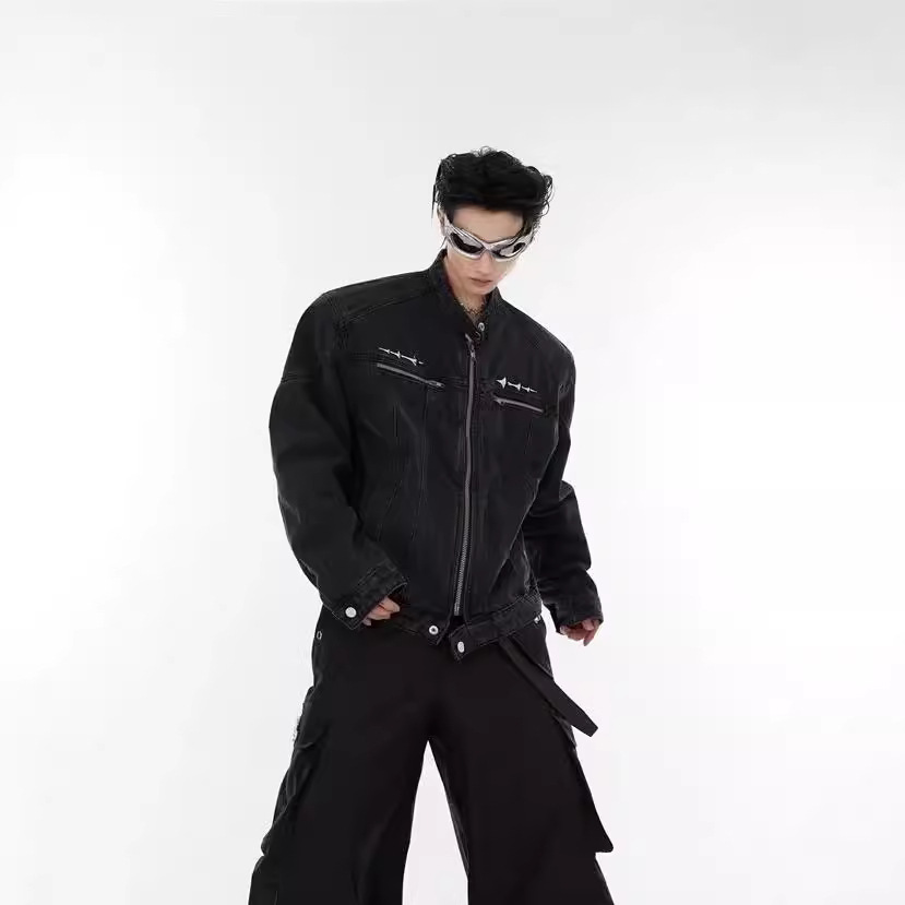 Chaqueta de mezclilla corta con hombreras americanas Chaqueta de mezclilla con cuello alto y cuello alto con sentido de alta gama para hombre