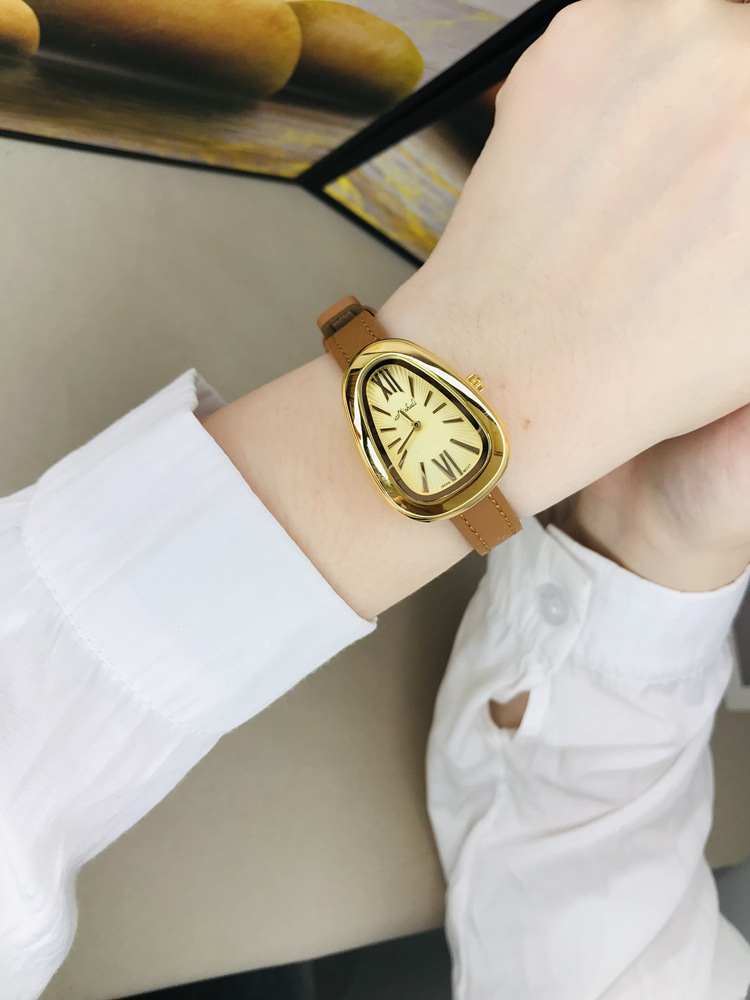110g Weight Tempered Glass Mirror Material Genuine Leather Strap Material Watch Classification Pointer Display Type Buckle Buckle Style Oval Dial Shape Casual, Holiday Occasion Quartz Movement Solid Color Pattern All Seasons Season Women's Gender Vintage Style, Classic Style Style Vintage Style Classic Style Solid Color Buckle Quartz Watch Women's Watches 25