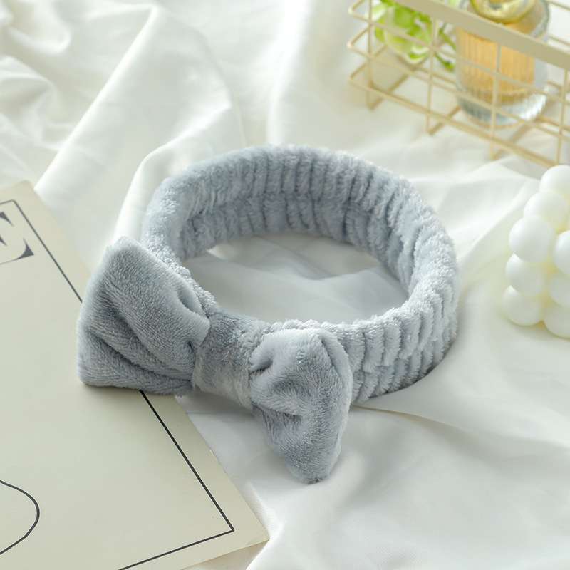 Diadema de Mariposa para Lavarse la Cara Poetry Garden, Diadema de Franela para Lavarse la Cara, Diadema Sin Presión, Accesorio para el Cabello de Felpa Personalizable.