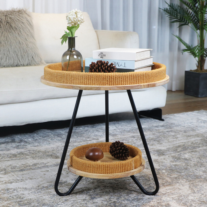 Sala de estar de lujo ligera mesa de té nórdica simple redonda de dos pisos en el lado de varios hoteles de alojamiento residencial al lado del sofá de varias mesas redondas