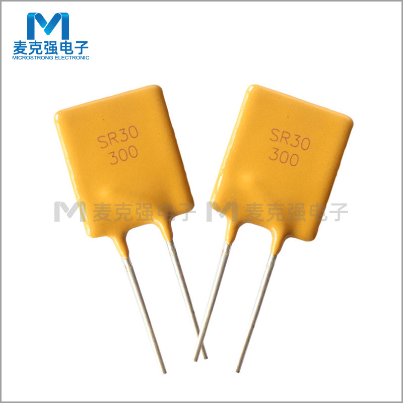 直插PPTC自恢复保险丝SR30-300插件式方形直脚3A/30V可恢复保险丝