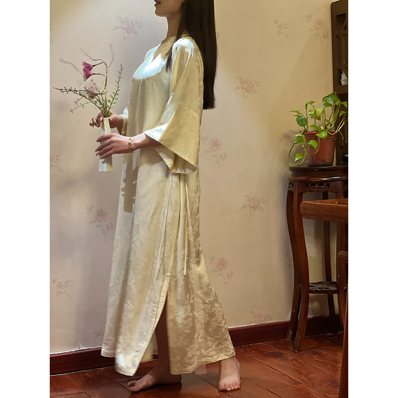 2026 Spring/Summer New Acetate 3D Embossed Long Robe Dress, One Piece, Direct Sale from Manufacturer