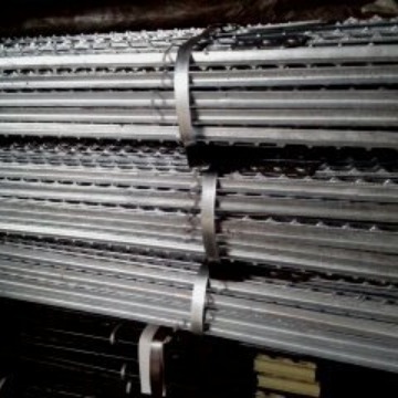 T型疙瘩柱/T型篱笆桩/美式立柱金属制品理计天津吨现货