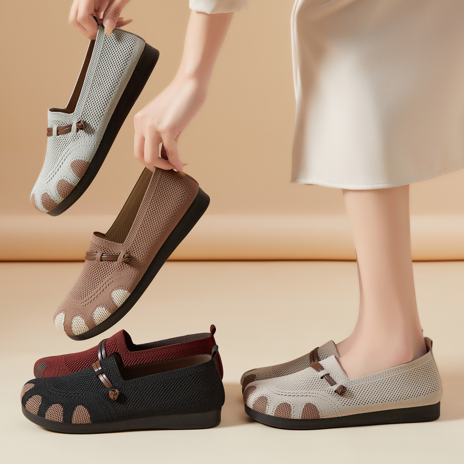Zapatos planos de verano 2026 de nuevo estilo para mujer, estilo casual para señora mayor, sin cordones, de suela blanda, tipo mamá, para dropshipping en Temu image 5