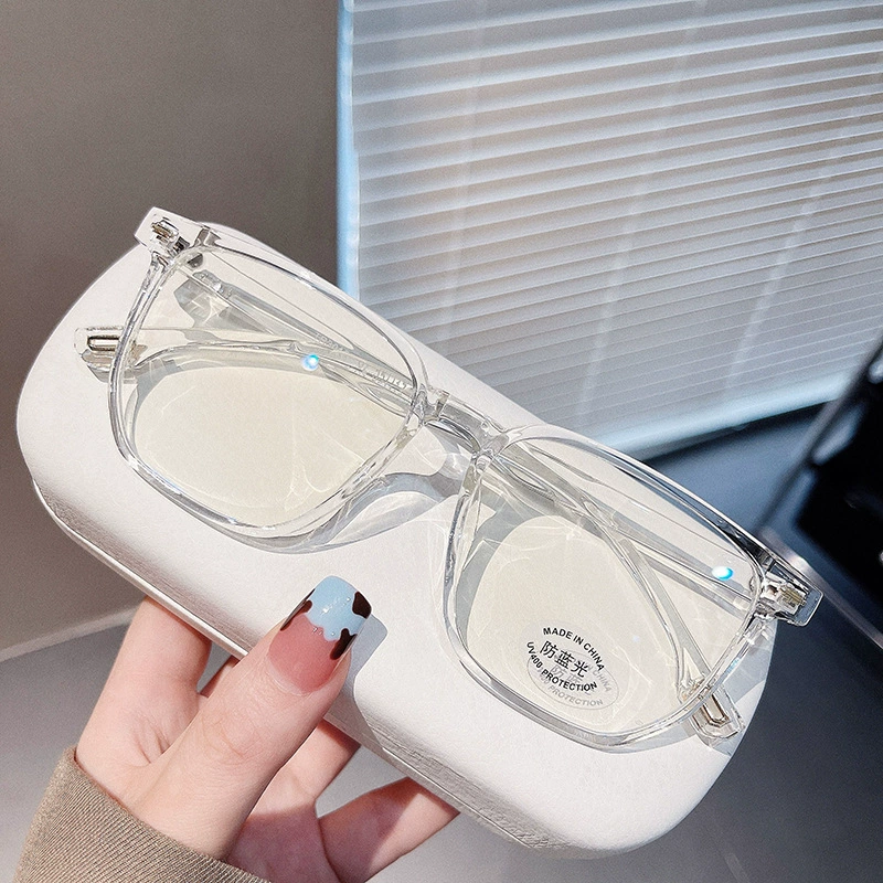 Новые очки Qian Ai TR box anti-blue light Personalized frame myopia eye rack INS rivetin Yanping mirror