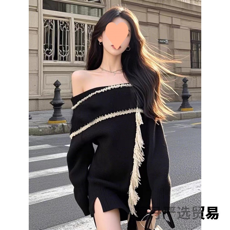 Black One-Shoulder Sweater Dress for Women in Autum French Style Exquisite Niche Loose Slimming Look Short Skirt Black One-Shoulder Sweater Dress for Women in Autum French Style Exquisite Niche Loose Slimming Look Short Skirt