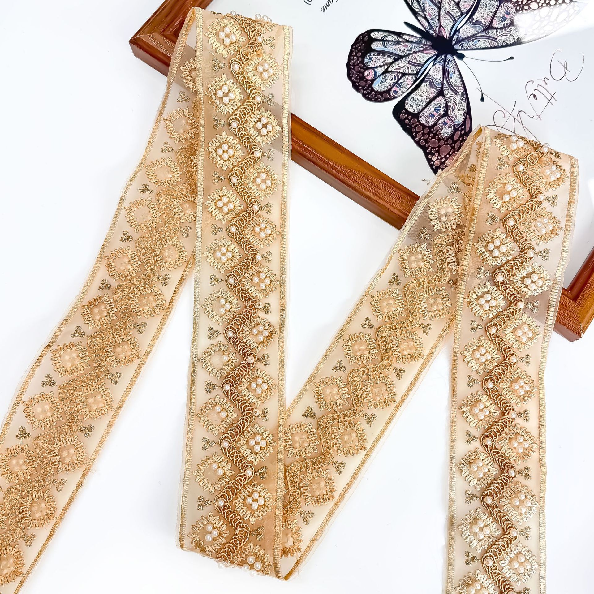 Fabricante mayorista de ergena base clavos de diamante encaje código de barras cortinas prendas de vestir accesorios diy