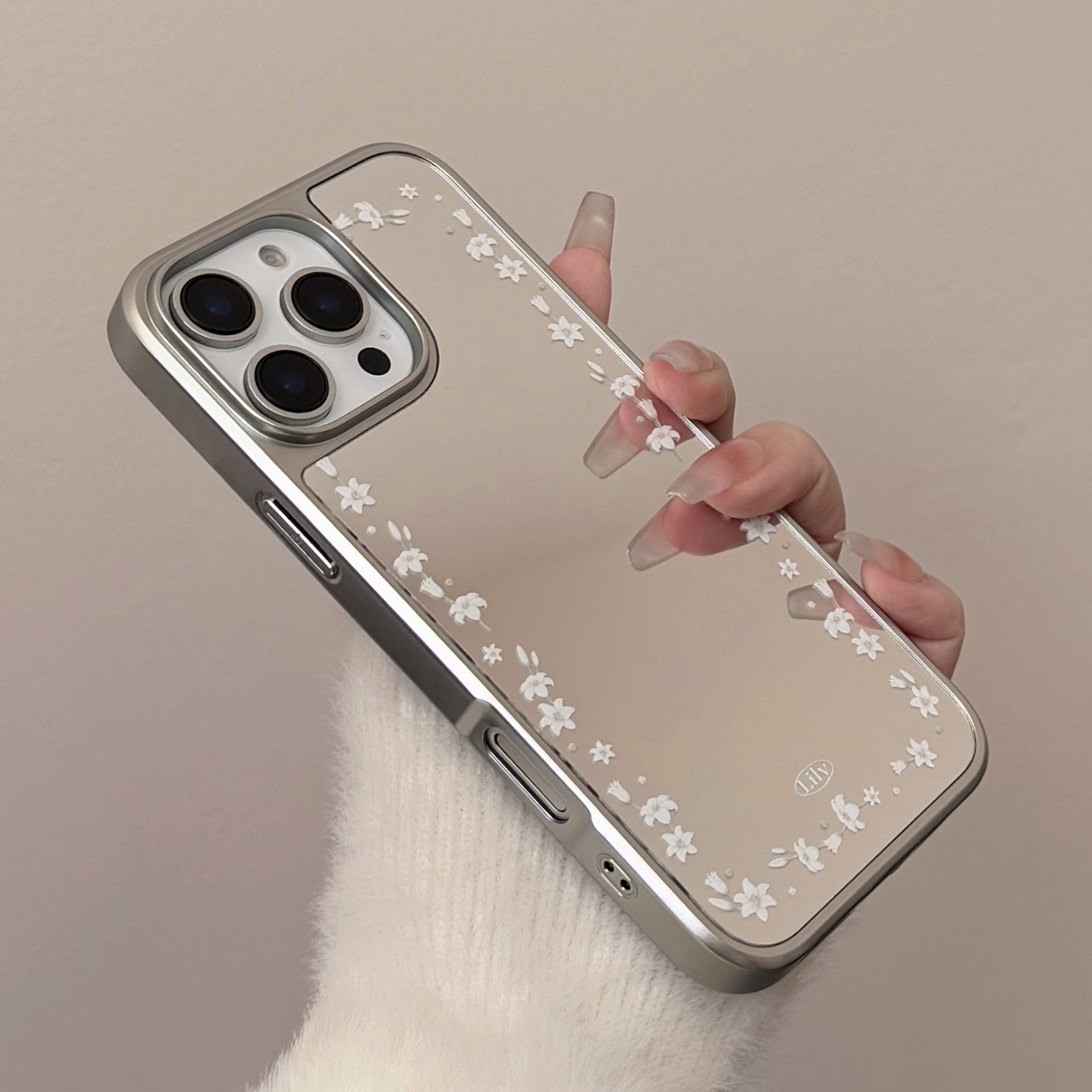 Borde plateado electrochapado adecuado para la funda del teléfono iPhone 16, 15 Pro Max, funda rígida con espejo y diseño artístico de flor de lirio para iPhone 17, 13