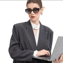 �ű���Ʒ؈؈�RŮ������������̫��RС�t��ͬ��ٴ�؈��ī�R��