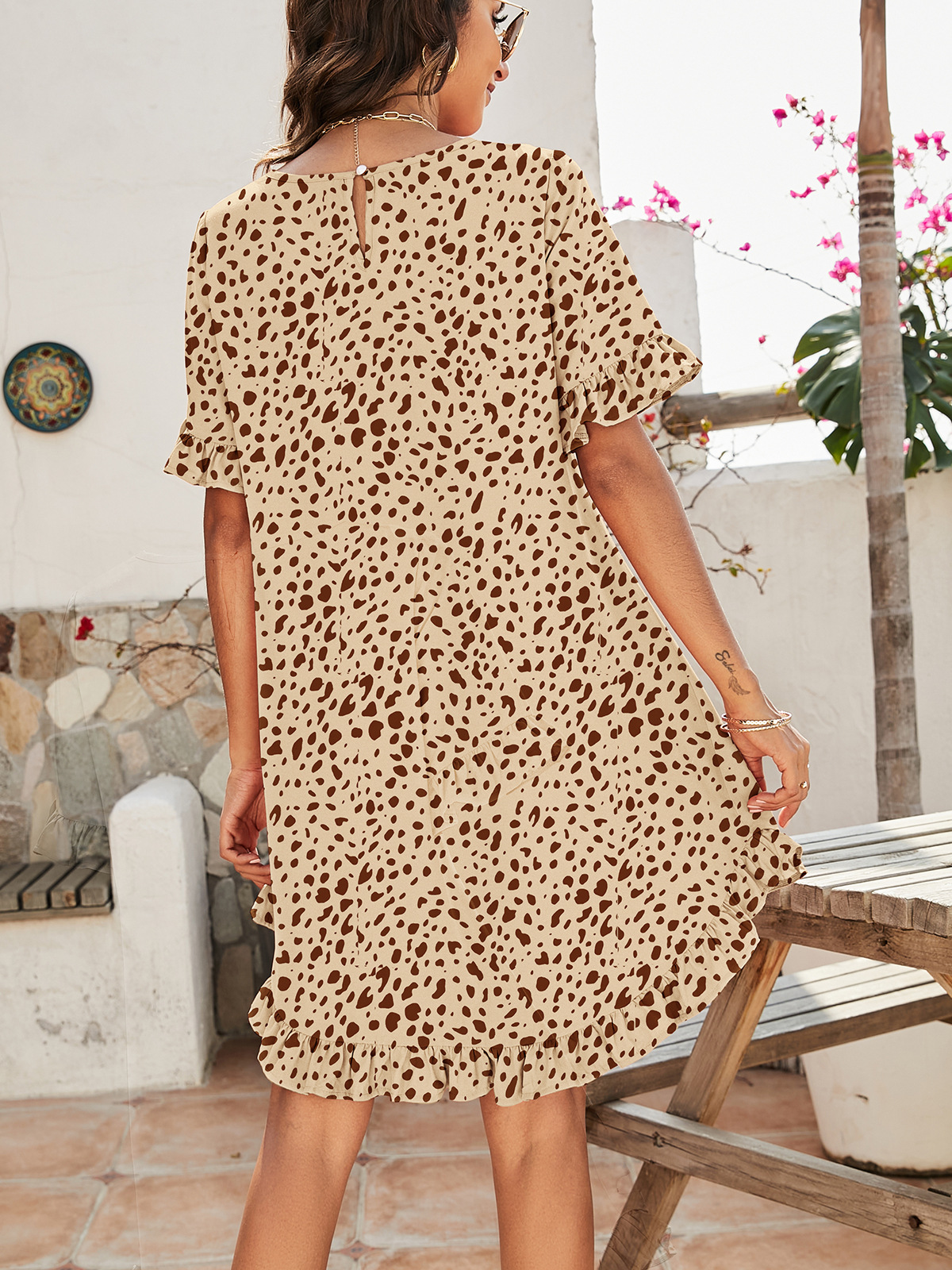 168g Weight Knee-Length Dress Length Type Short Sleeve Sleeve Length A-Line Skirt Dresses Type Flounce Sleeve Sleeve Type Polyester Fabric Type Daily Occasion Round Neck Neckline Loose Version Leopard Pattern Summer Season Women'S Gender Printing Design Fashion Style Wholesale Women'S Fashion Printing Leopard Daily Round Neck Short Sleeve A-Line Skirt 44