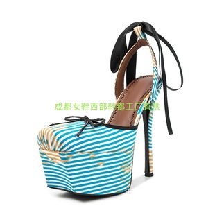 ����ϵ��ʹ�È����W���L���ț�Ь��ˮ̨䓹ܳɶ�ŮЬ���Sֱ��