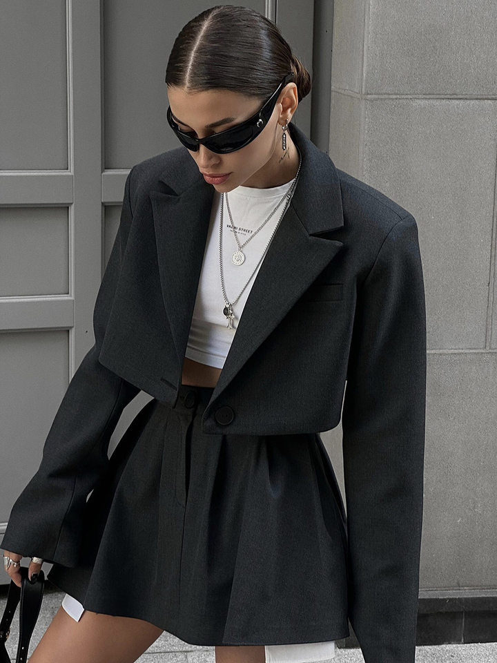 Bộ vest blazer dáng ngắn cổ ve áo kèm chân váy siêu ngắn dài tay — Màu hồng, Màu hồng nhạt, Màu đen, Tất cả các màu đều có trong kho, size L trọng lượng: 670g