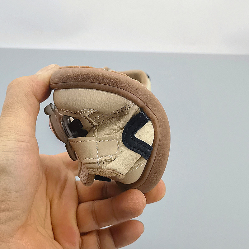 Cuero de algodón 25 otoño y invierno zapatos para bebés 01 - 3 años zapatos para bebés varones con suela suave antideslizante zapatos para bebés de niñas